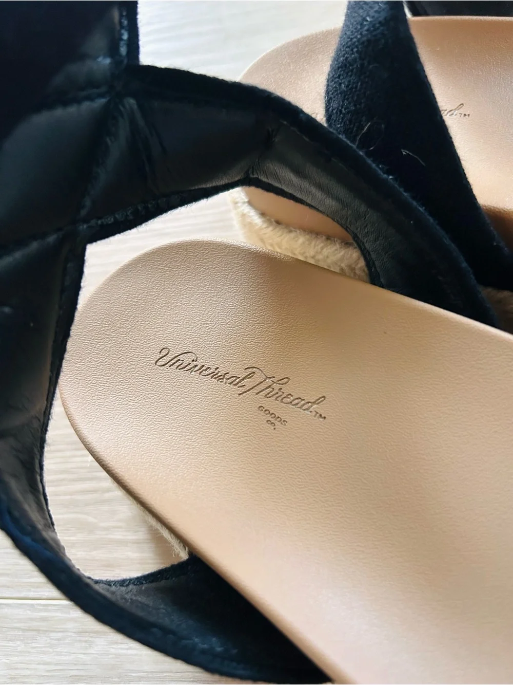 Universal Thread Black Espadrille Platform Sandals